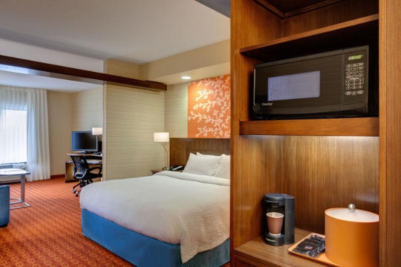 Fairfield Inn & Suites By Marriott Belle Vernon Bagian luar foto