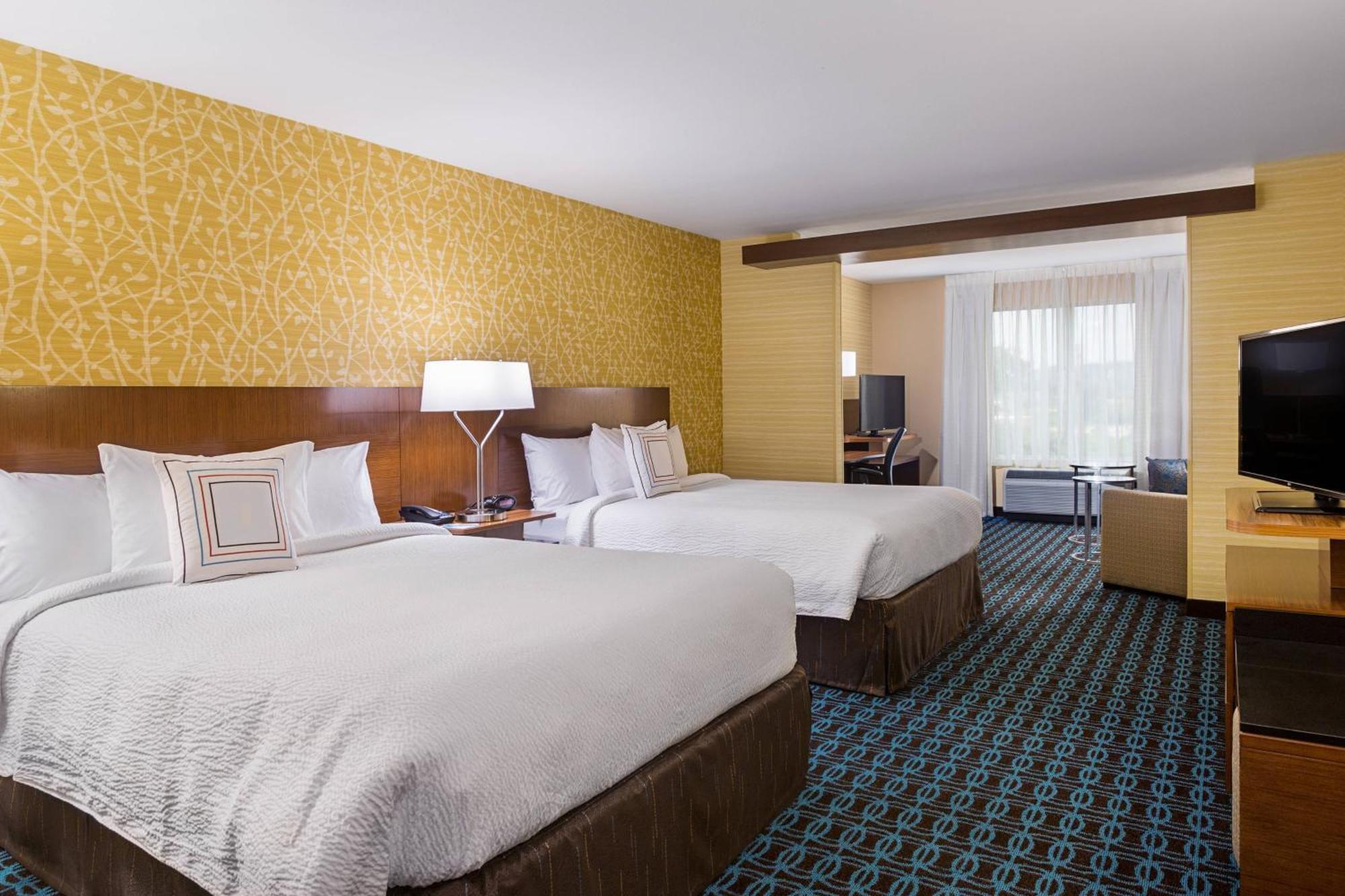 Fairfield Inn & Suites By Marriott Belle Vernon Bagian luar foto