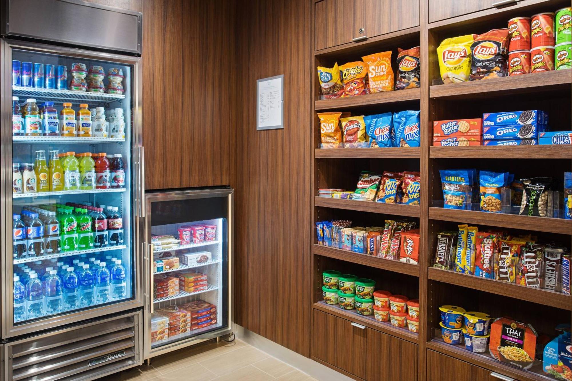 Fairfield Inn & Suites By Marriott Belle Vernon Bagian luar foto